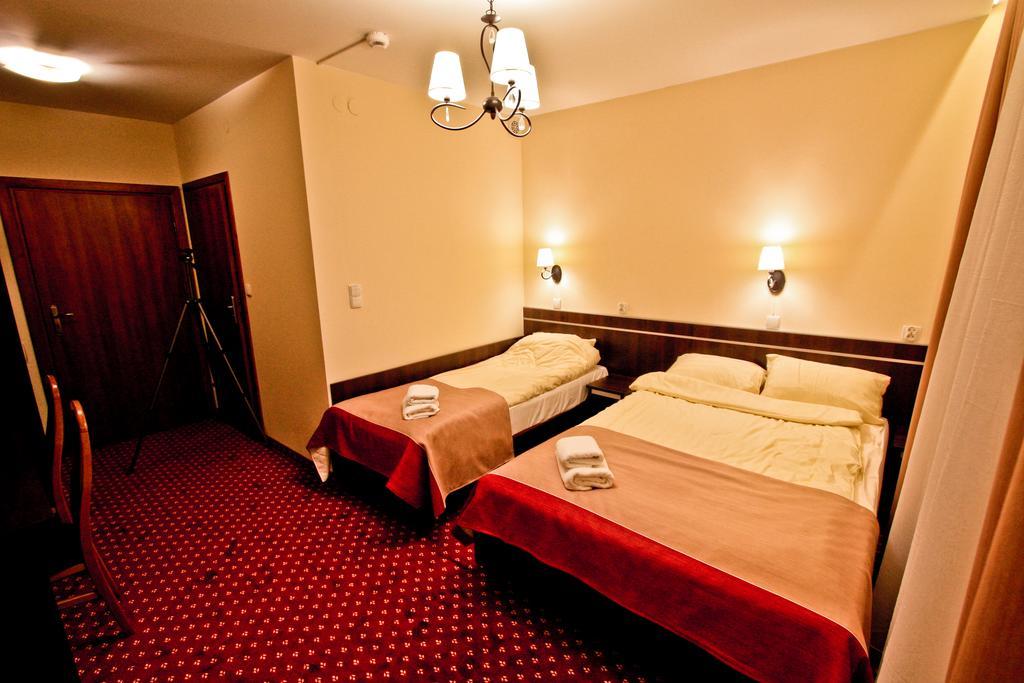 Hotel Milord Pułtusk Luaran gambar