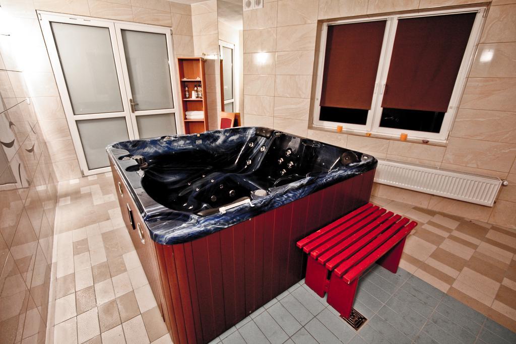 Hotel Milord Pułtusk Luaran gambar