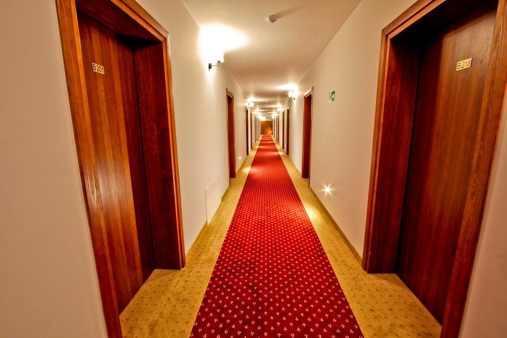 Hotel Milord Pułtusk Luaran gambar