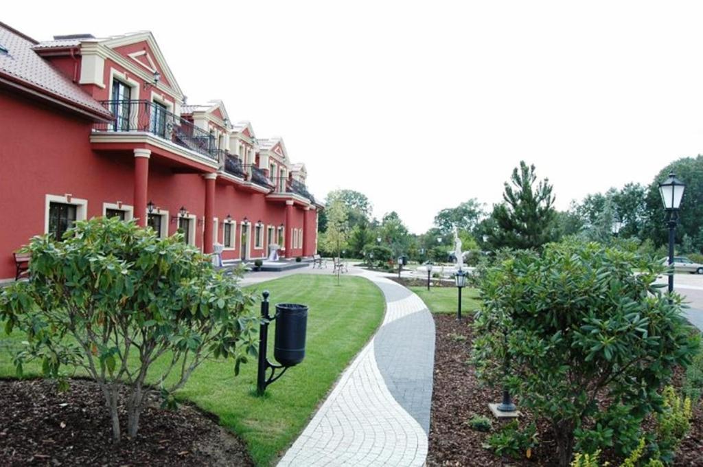 Hotel Milord Pułtusk Luaran gambar