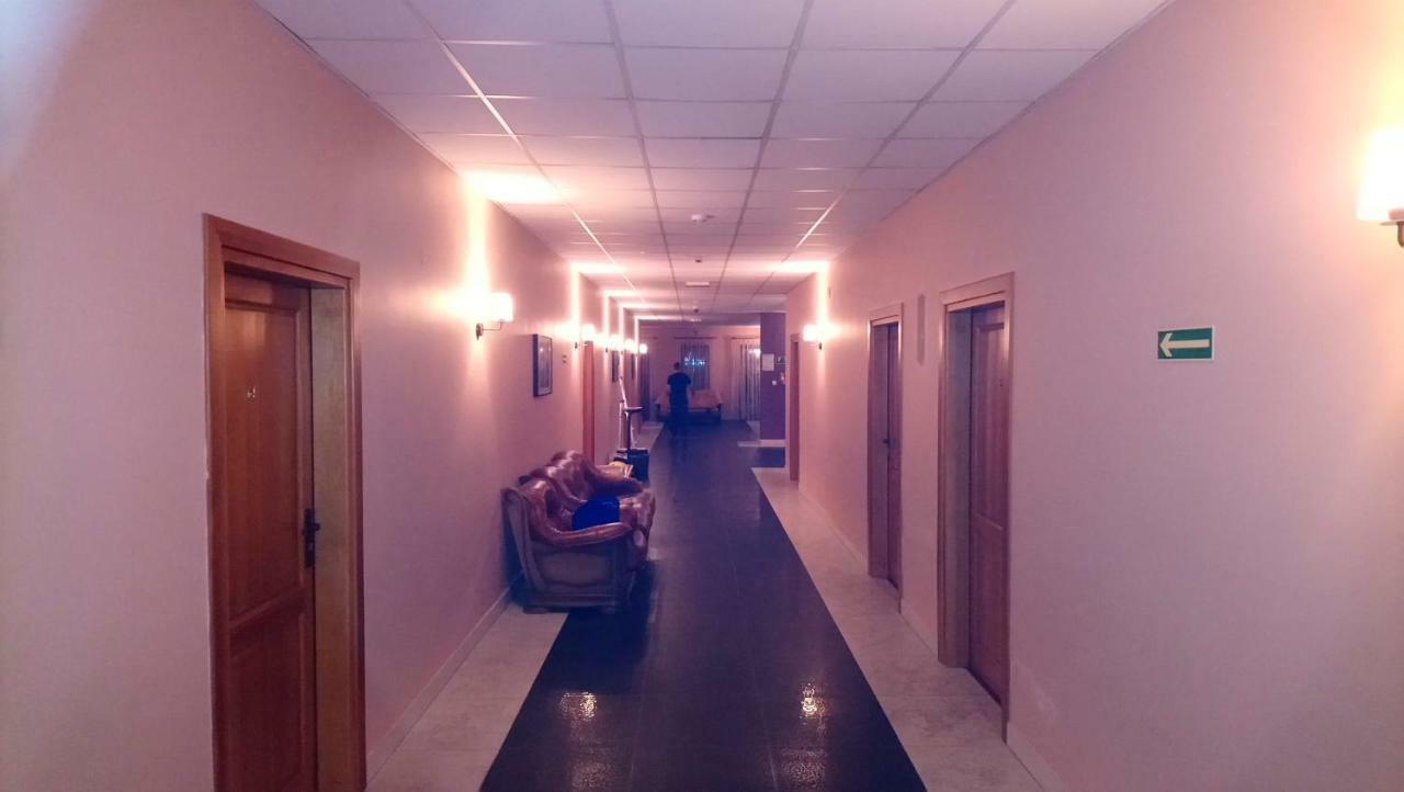 Hotel Milord Pułtusk Luaran gambar