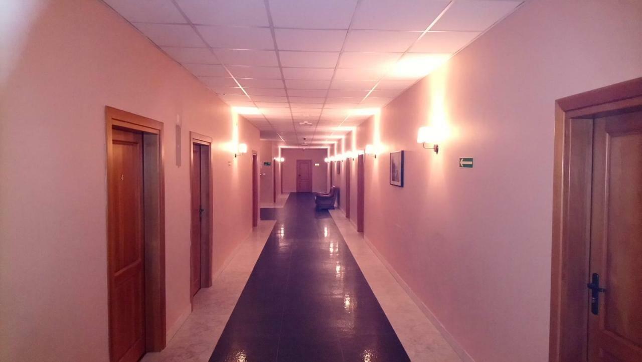 Hotel Milord Pułtusk Luaran gambar
