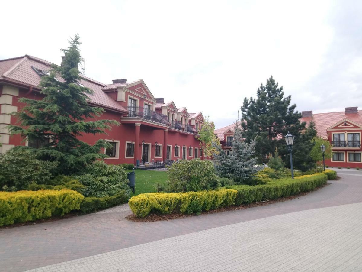 Hotel Milord Pułtusk Luaran gambar